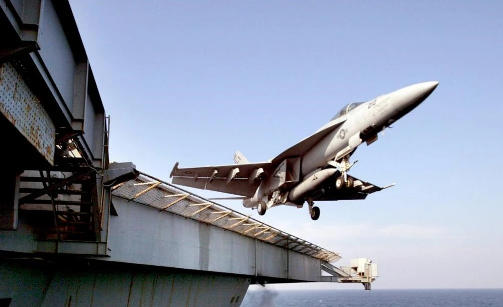 Corea del Nord, dopo l&apos;allarme nucleare alle Hawaii gli Usa spostano le armi nel Pacifico