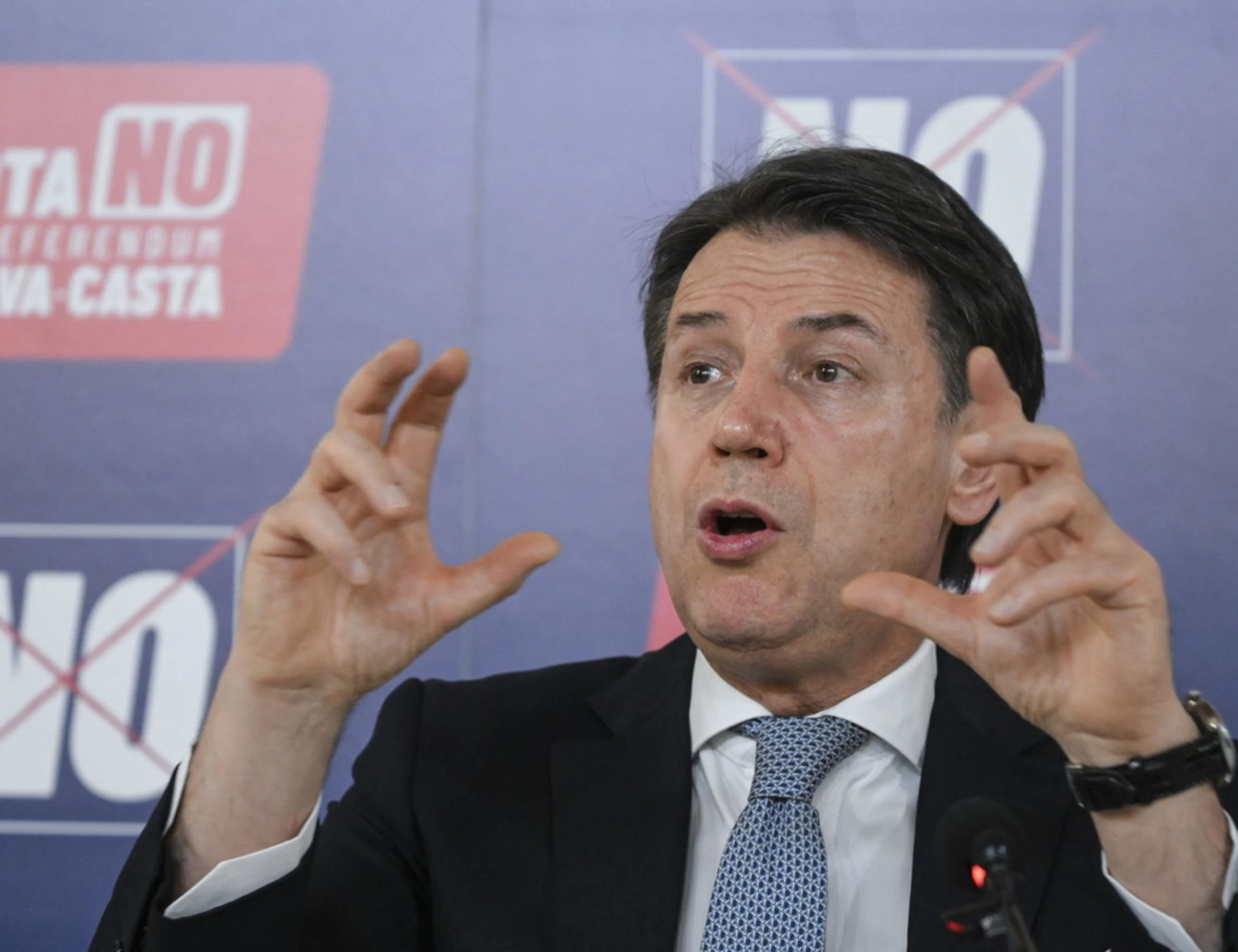 Zampolli, Giuseppe Conte si copre di ridicolo: "Cosa vogliono gli Usa da me"