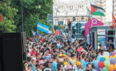 https://media.liberoquotidiano.it/3KSZaw4B0tT73_TQum4LZUleRxSi9fgItmRoqZOXUng/width:800/quality:90/aW1hZ2VzLzIwMjYvMDYvMjgvMDYyNzI2ODc5LTI4YjI0NWRlLWE0YWItNDE1MS1iOTAyLTBiYzBiYTJhMGYzOC5qcGc.webp