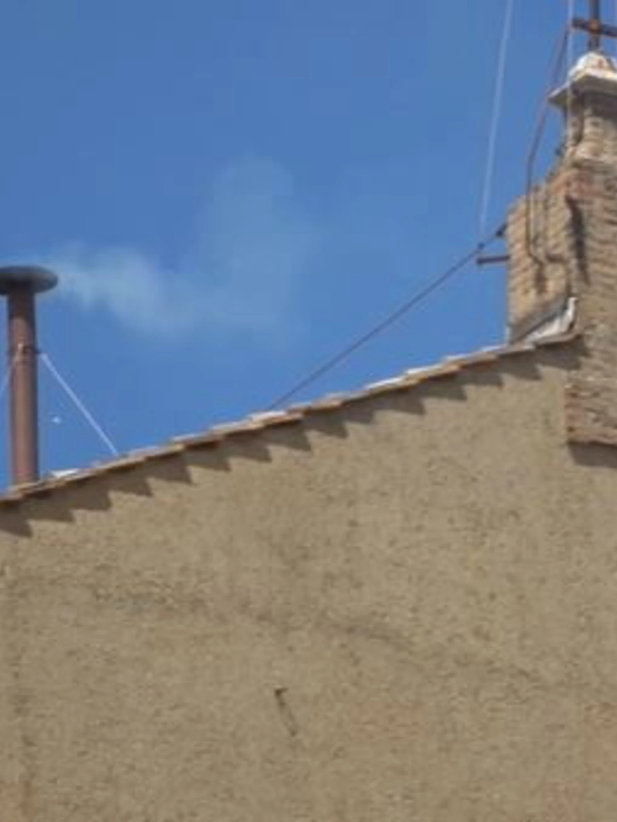 Conclave, la fumata bianca che nessuno ha visto: cos'è successo