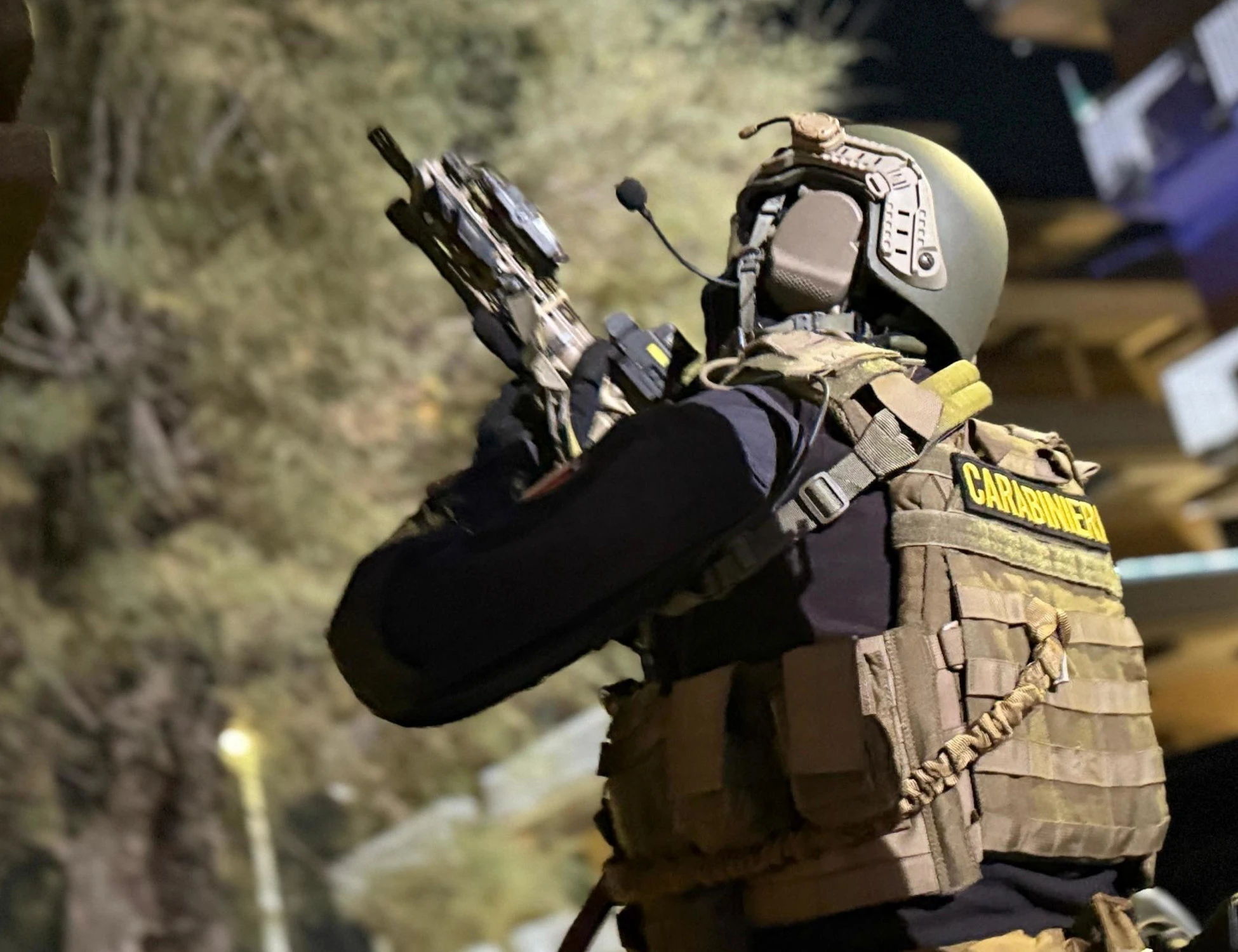 Colono armato minaccia carabinieri: dall'Italia una "protesta formale"