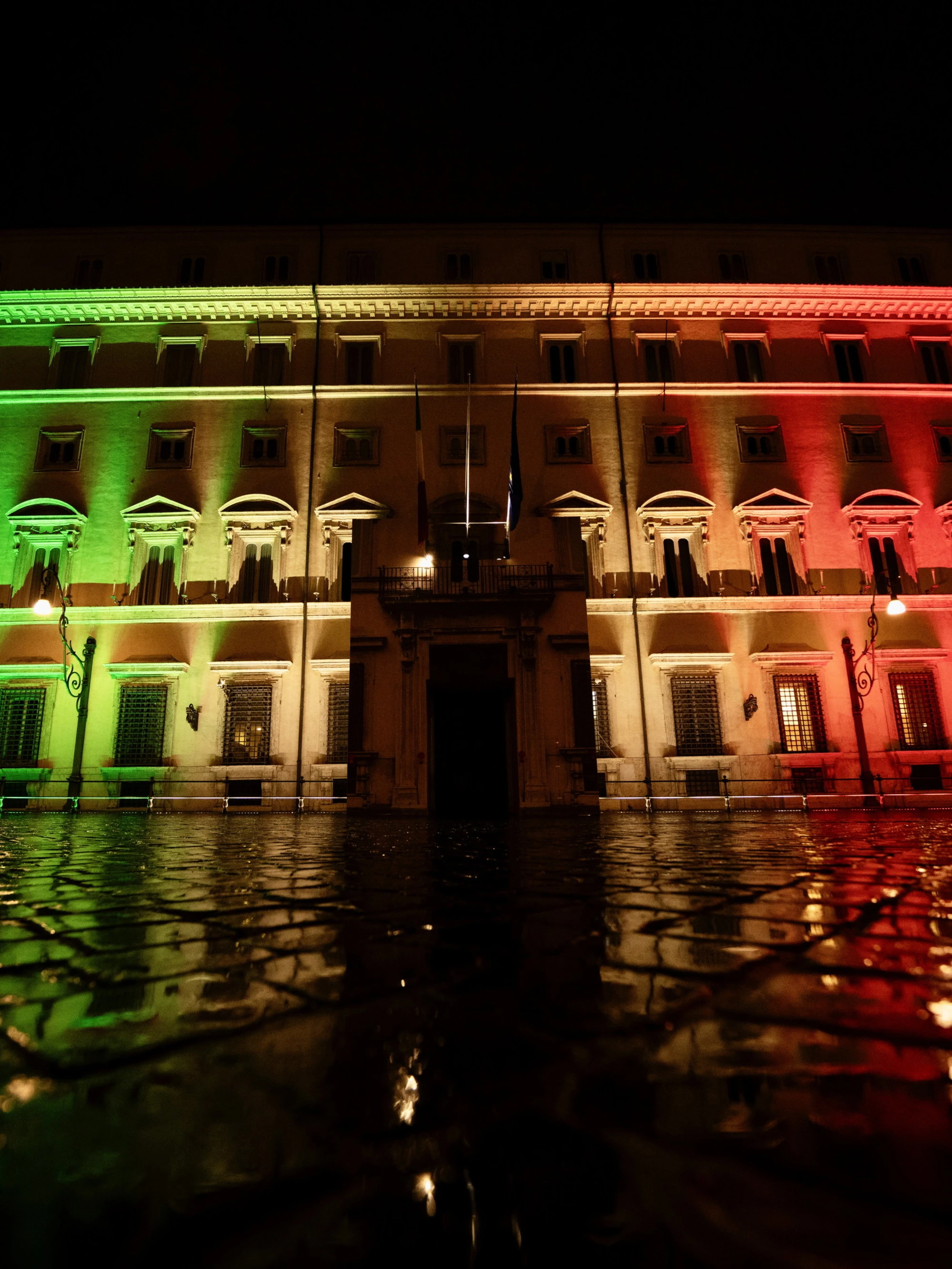 Inno di Mameli blindato dal governo: scongiurati gli agguati in chiave "woke"