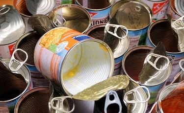 Lattine alimentari e rischio-sterilità: bisfenolo A, scatta il divieto