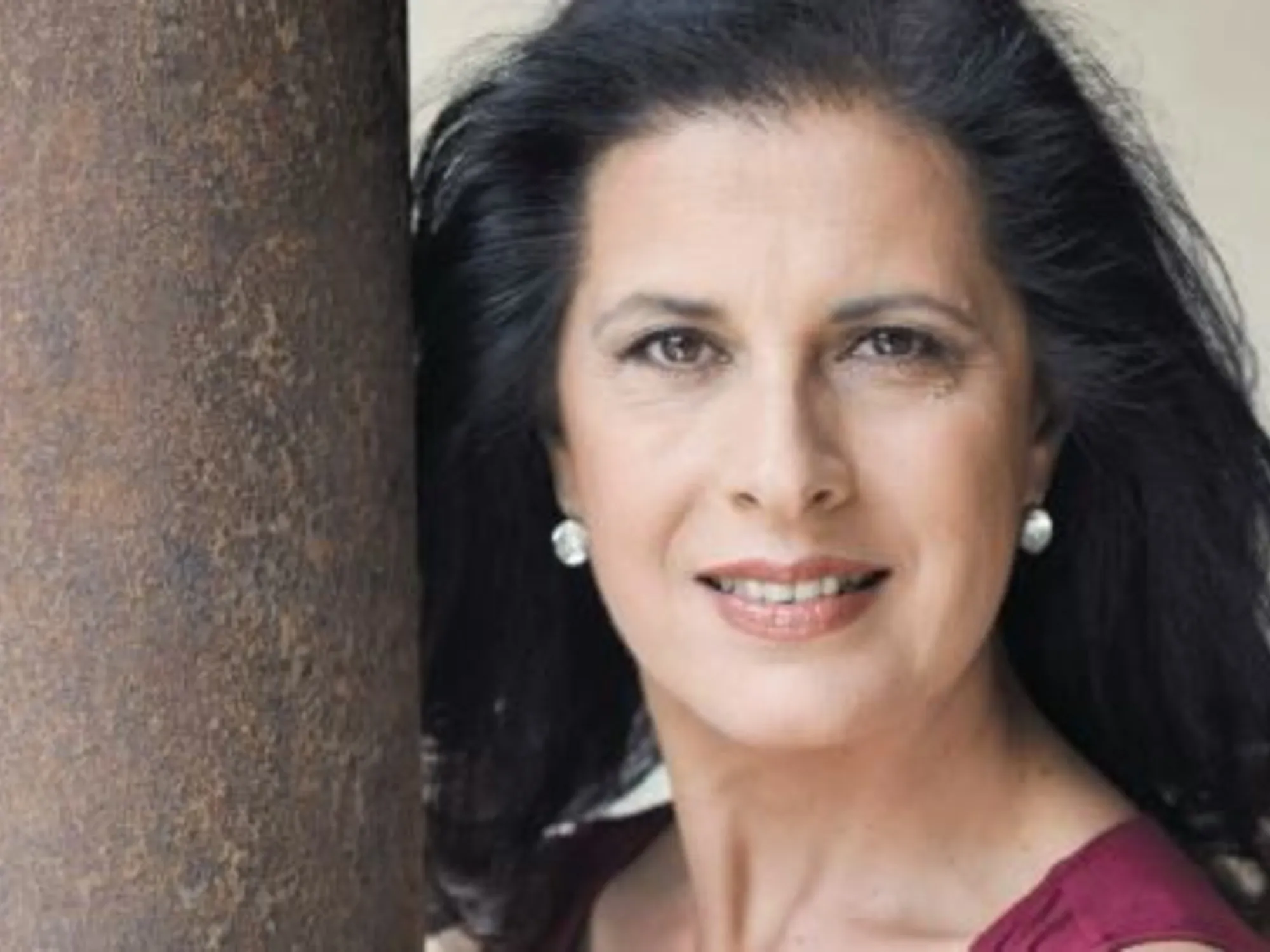 Licinia Lentini: "Ho fatto teatro con Strehler ma tutti mi ricordano per i film con Banfi e Calà"