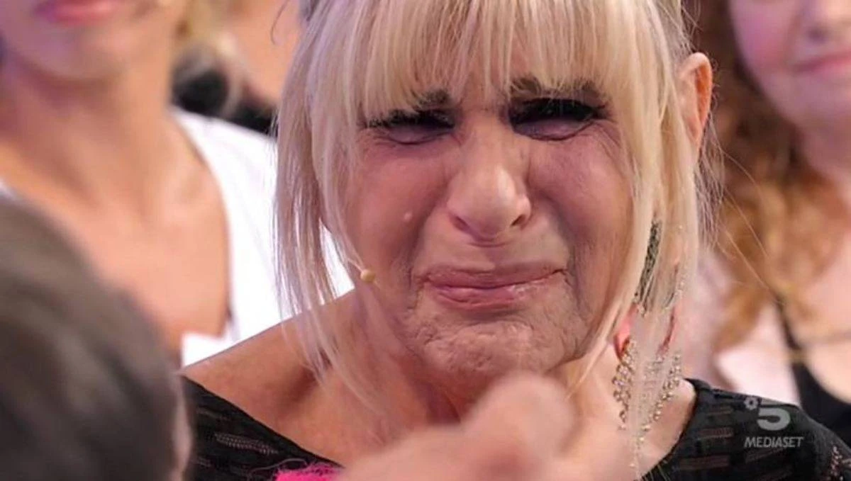 Uomini e Donne, Gemma Galgani: "Una tragedia, un dramma vero". La verità sul gabbiano Giorgio