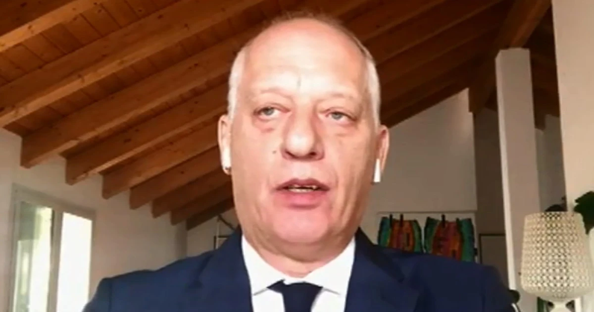 Peter Gomez boccia Giuseppe Conte: "Dpcm? No, DpcNiente". Affondo contro il premier (e Marco Travaglio?)