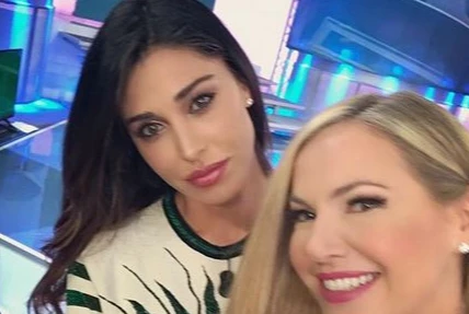 Mattino 5, Belen Rodriguez e la telefonata in diretta: "Se me lo chiede...", Federica Panicucci stupita