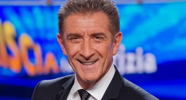 Ezio Greggio, Biella gli concede la cittadinanza onoraria e l'opposizione insorge: "Alla Segre no?"