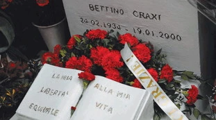 Palestina, Israele, Sigonella: l'altro Craxi, oltre i luoghi comuni