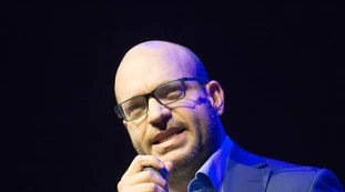 Quirinale, Lorenzo Fontana: "Matteo Renzi il primo con cui la Lega si confronterà", una bomba sui giallorossi