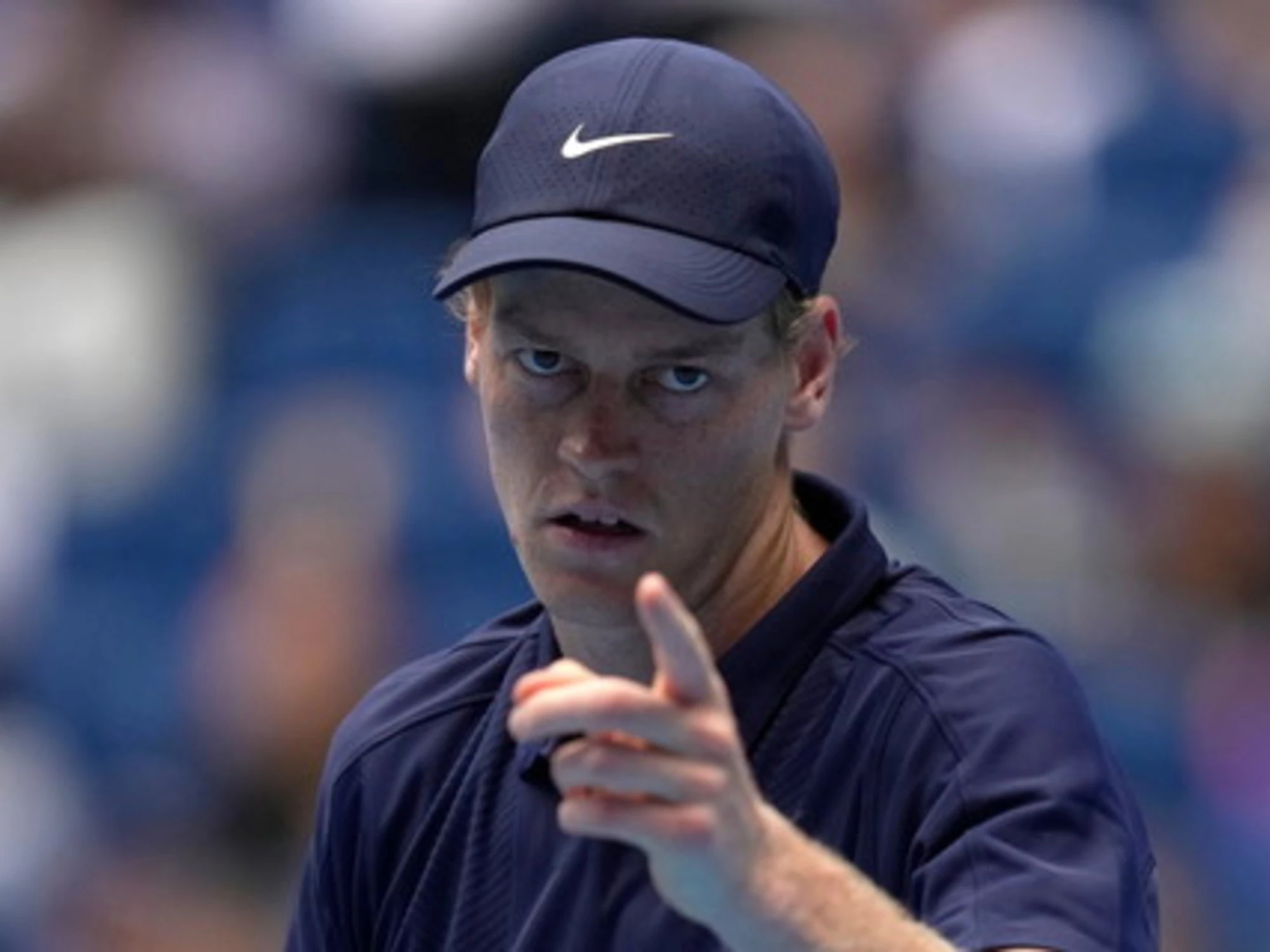 Jannik Sinner, la furia di Famiglia Cristiana: "Corpi esausti, un brutto spettacolo"