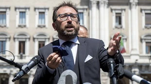 Alfonso Bonafede replica a Paola De Micheli: "La scuola anche la domenica? Inopportuno"