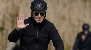 L'ultimo disastro di Joe Biden: ora si affida a l'esperta di balle. Chi è e quali poteri ha