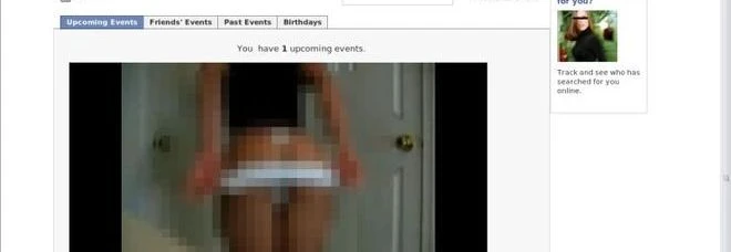 Minorenne manda foto hot all'amicoFiniscono su 2mila profili Facbeook