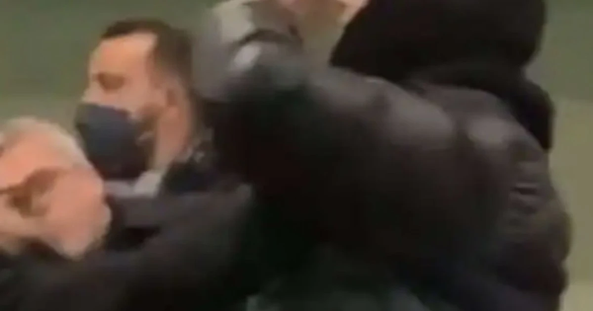 Ghali smascherato dopo gli insulti a Salvini: "Quello che non vuole mai parlare di razzismo", chi è davvero il rapper