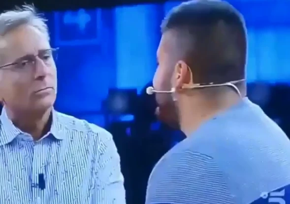 Avanti un altro, il pastore sardo contro Paolo Bonolis: "Che il demonio ti impicchi"