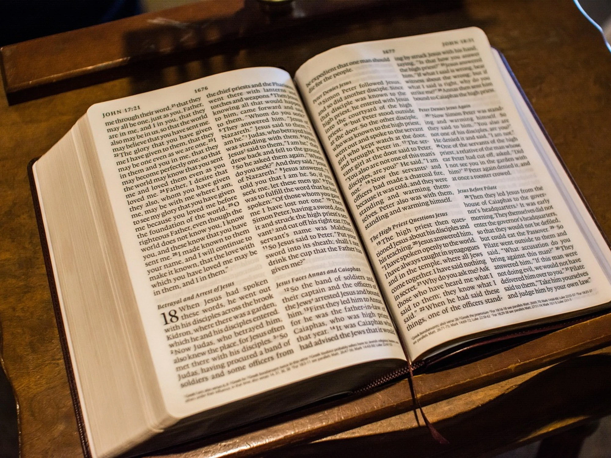 Bibbia, le rocambolesche avventure del libro dei libri