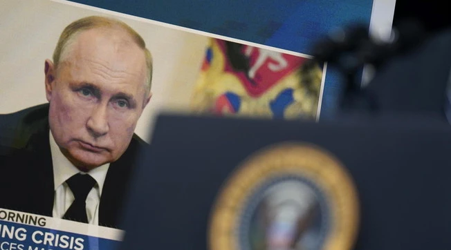 Putin-Biden, "favori reciproci": ecco i dettagli del loro patto segreto
