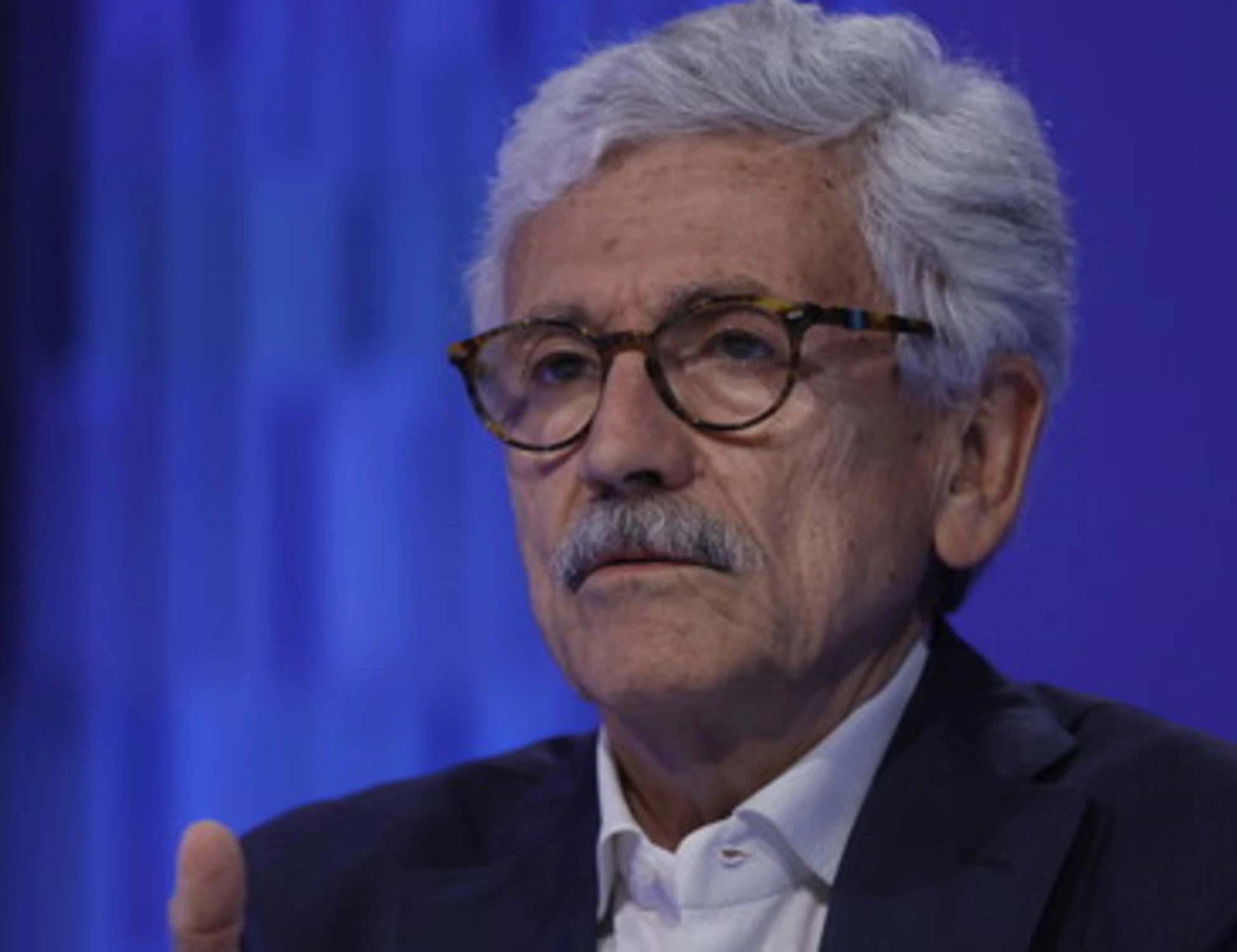 Venezuela, quelli che oggi attaccano Trump facevano la guerra a Serbia e Libia