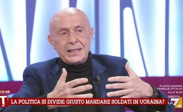 Marco Minniti zittisce la sinistra sul caso-Almasri: "L'interesse più alto"