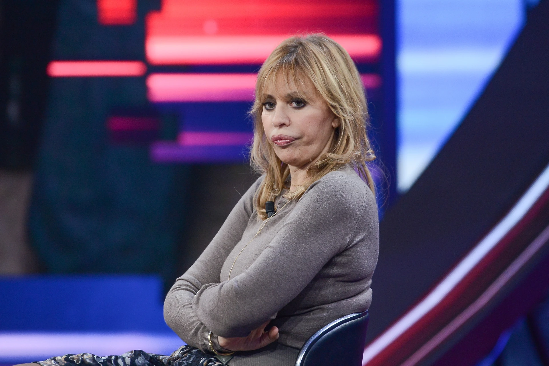 Aquarius, Alessandra Mussolini devasta Macron: "Terrorismo a Parigi, problemi di...". Zitto e a casa