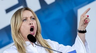 Giorgia Meloni contro il governo: "Altra serrata? Porti aperti, italiani fermati da un Dpcm. Ci prendono in giro"
