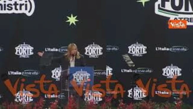 Meloni: "Alla sinistra piace il padrone, prima Mosca, poi Bruxelles e gli Usa con i democratici"