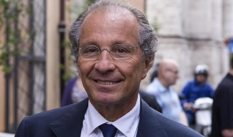 Appalti a Palazzo Chigi, domiciliari per Bisignani