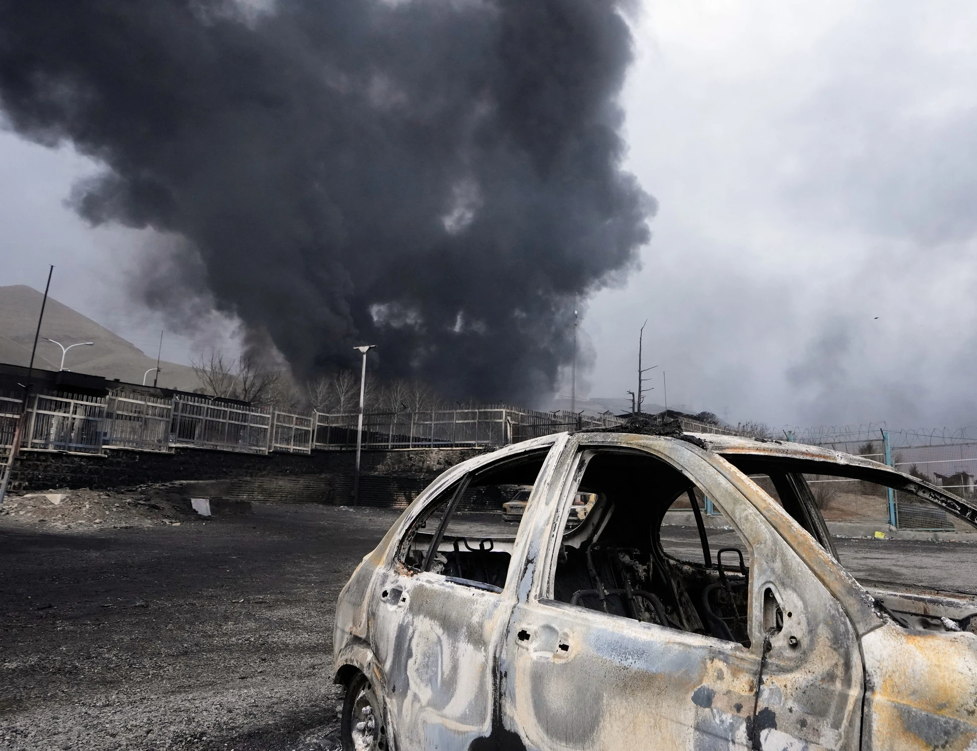 Iran, Trump: "Abbiamo colpito più duramente di ogni altro Paese e non abbiamo finito"