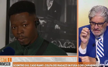 Dritto e Rovescio, Adam delira, Leoni lo spiana: "Ramy? Tu uno senza casco..."