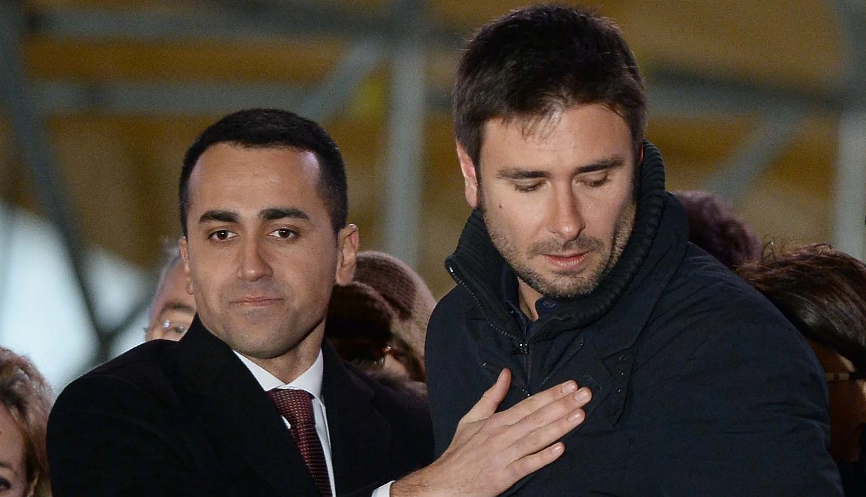 Luigi Di Maio e Alessandro Di Battista, il vergognoso patto segreto sul vincolo dei due mandati