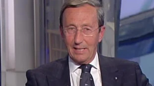 Gianfranco Fini torna in tv, colpo di scena: da chi va