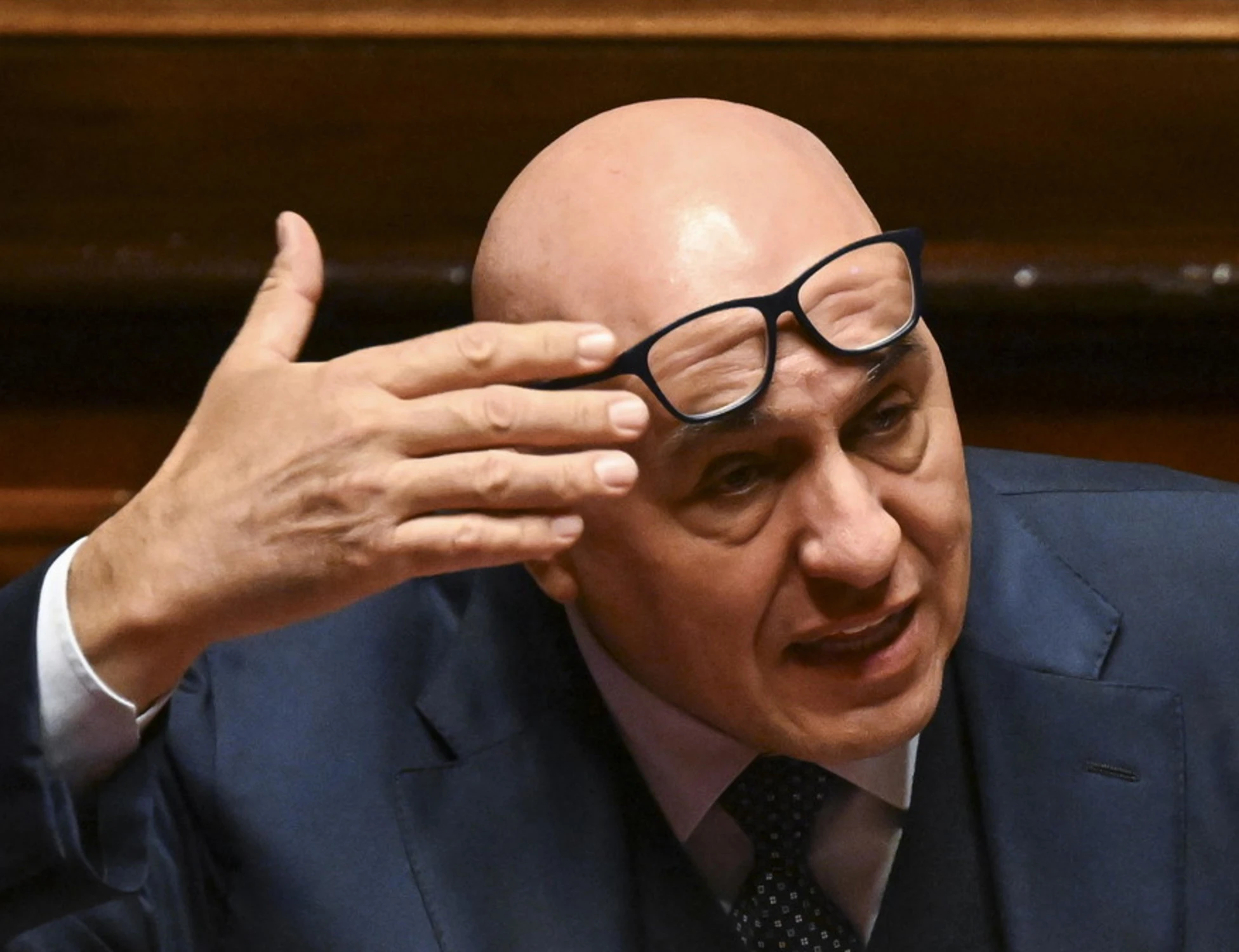 Donald Trump, "riduco i soldati Usa in Italia". La risposta di Crosetto: "Non ne capirei le ragioni"