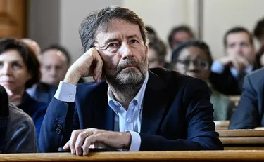 3072x1953