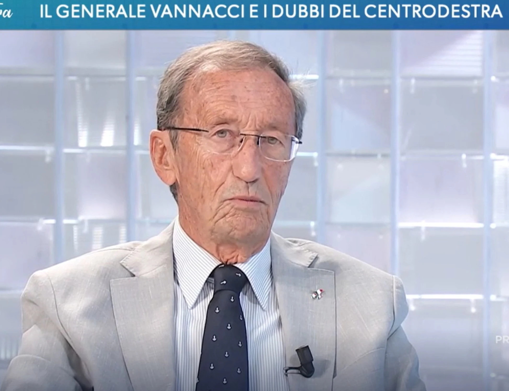 L'aria che tira, Gianfranco Fini contro Vannacci: "Non ne ha ancora azzeccata una"