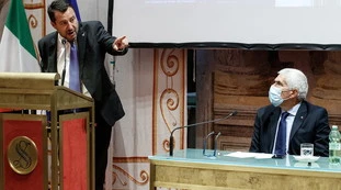 Pier Ferdinando Casini, "Salvini burattino di Putin". Profezia cupissima: "Che fine rischia di fare a Mosca"
