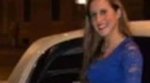 Silvia Romano, la foto del leghista Morelli scatena l'inferno: "Liberata?", dalla minigonna all'abito tradizionale
