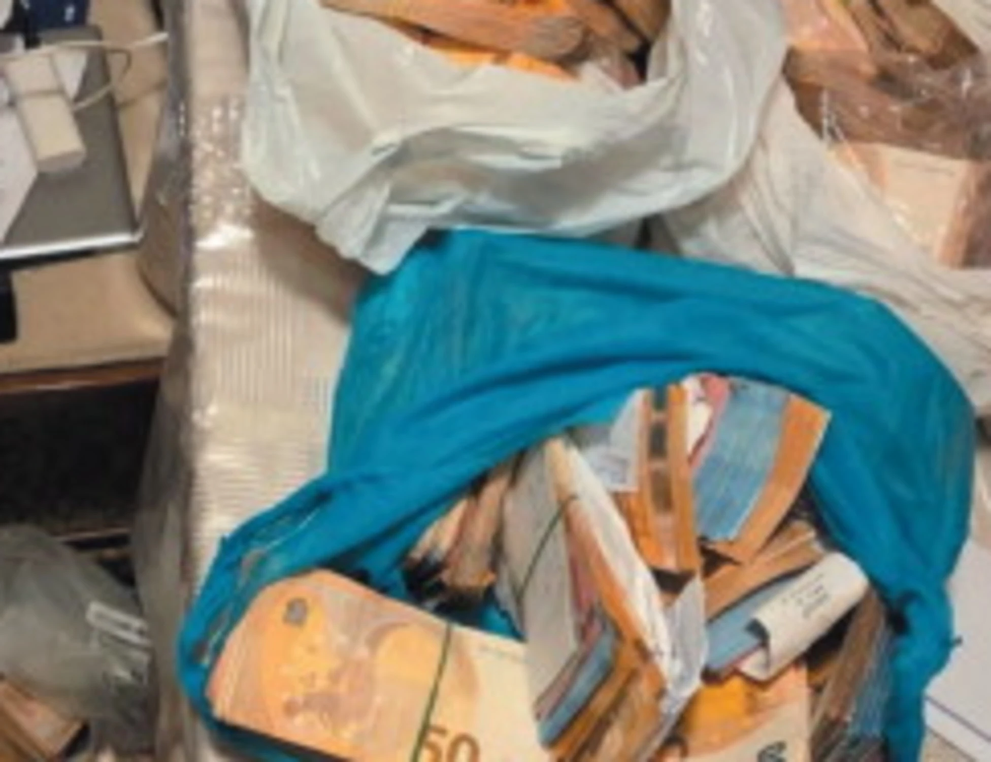 Già pronti i prestanome italiani per fare soldi con nuove onlus