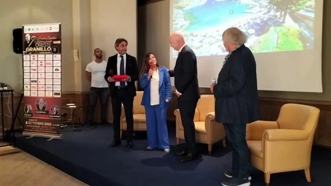 https://media.liberoquotidiano.it/3sxJ3gAQs-o6Bods9Skubsa0s0sBDSc48nKN2L1XQkY/width:800/quality:90/aW1hZ2VzLzIwMjUvMDkvMDYvMTc0NTI5MTMzLWFkZmQ0ZTg5LTQ5MTgtNDM1Ni04YTA5LWQzNDM0YWYyZWY5My5qcGc.webp