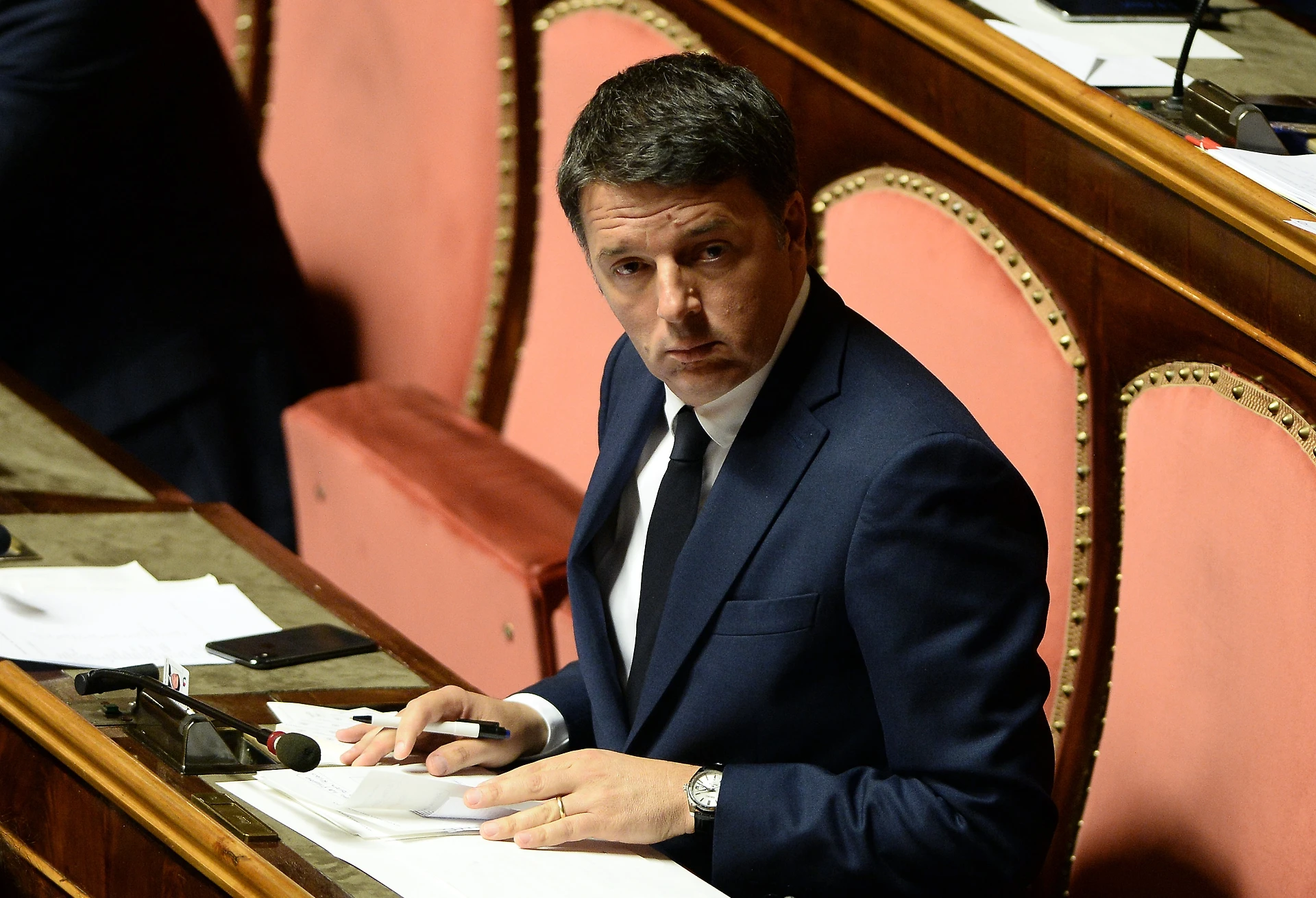 Matteo Renzi, al primo intervento vuol far fuori un ministro: chi ha messo nel mirino