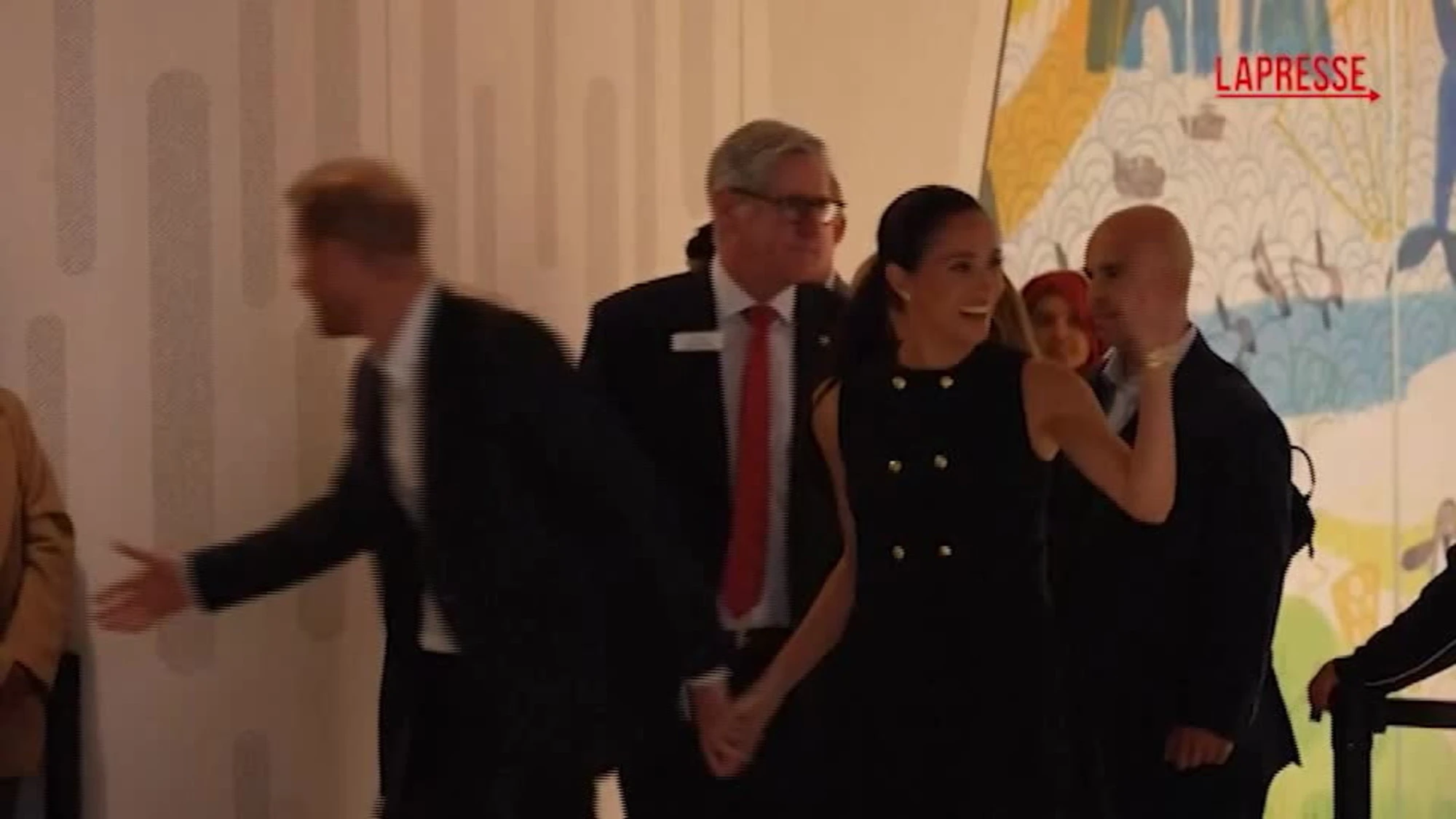 Australia, il principe Harry e Meghan visitano un ospedale pediatrico