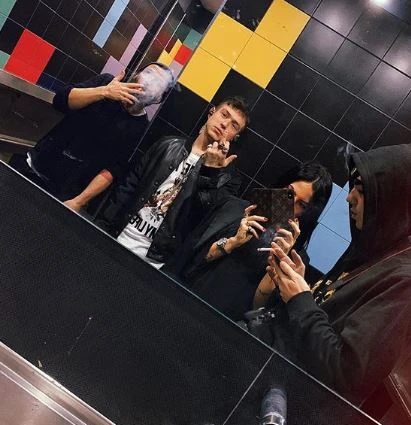 Irama e Giulia De Lellis, la voce bomba. Subito corna? Con chi l'hanno beccato "su di giri", di notte