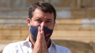 Matteo Salvini contro Vincenzo De Luca: "Lockdown in Campania? Per mesi ha fatto il gradasso e insultato tutti"