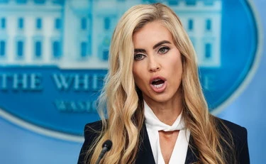 Katie Zacharia, record del mondo: Trump licenzia la portavoce dopo 5 giorni