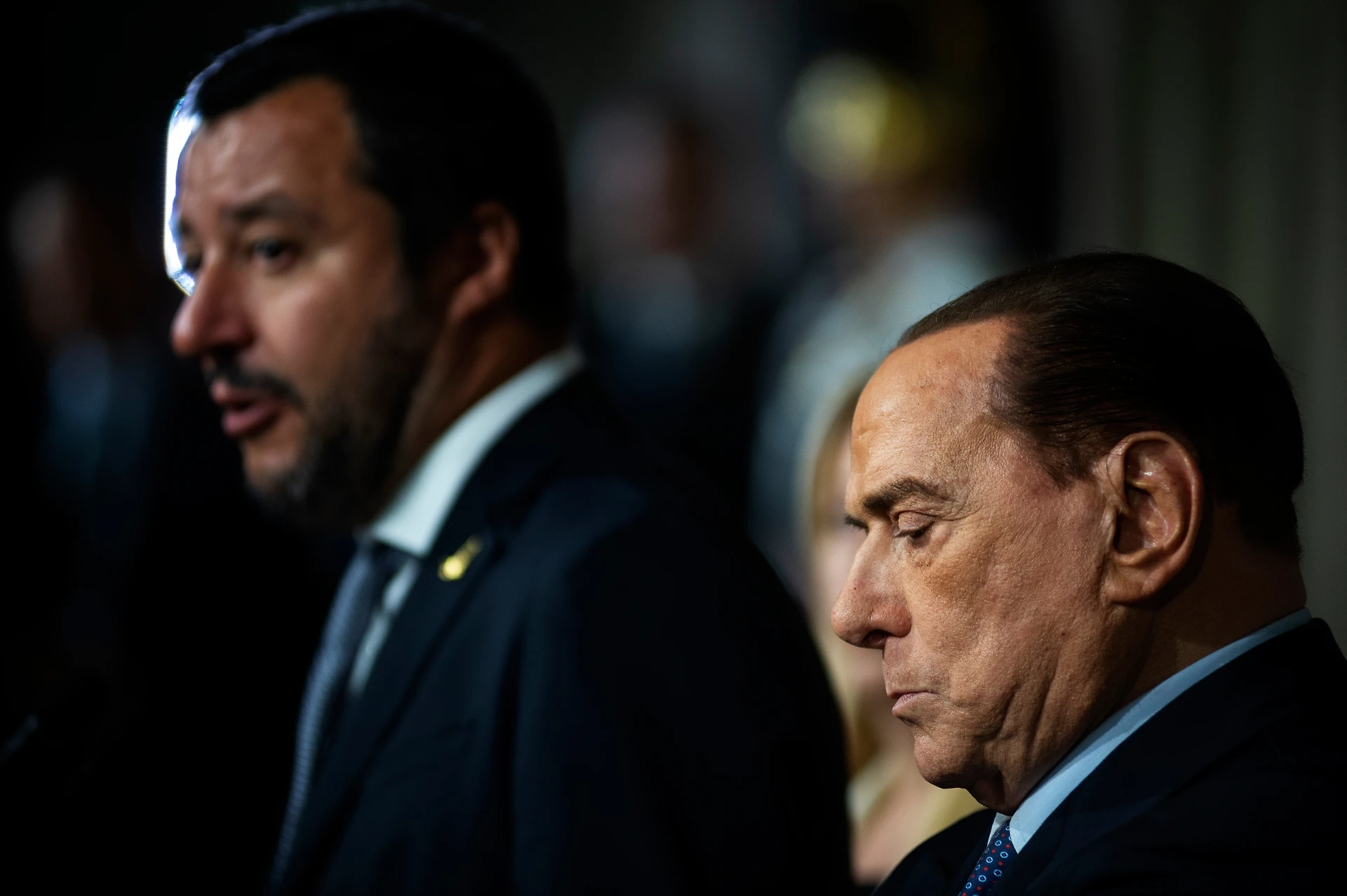 "Tutto è cambiato, fossi in te ci penserei bene...". Berlusconi in campo, il "consiglio" a Salvini