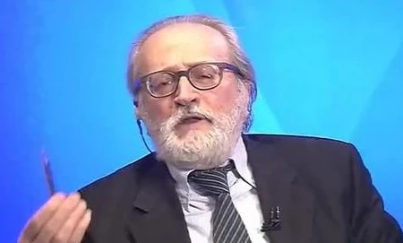 Paolo Becchi e la cupa profezia su Matteo Salvini: "La gente inizia a stufarsi, perché così non puoi durare"