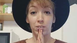 Che tempo che fa, Fabio Fazio e l'appello di Martina Luoni: "Ho 26 anni, ho il cancro. Ospedali al collasso per il Covd, niente cure"