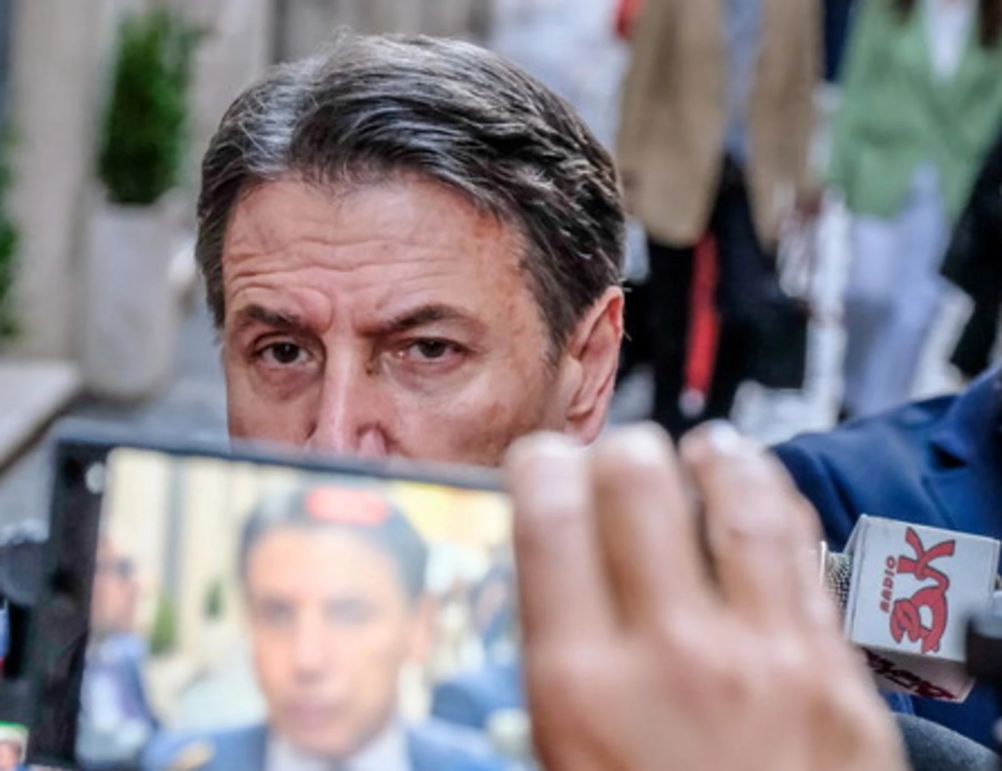 Giuseppe Conte, l'ultimo disastro: cosa c'è davvero dietro al vaffa della Appendino