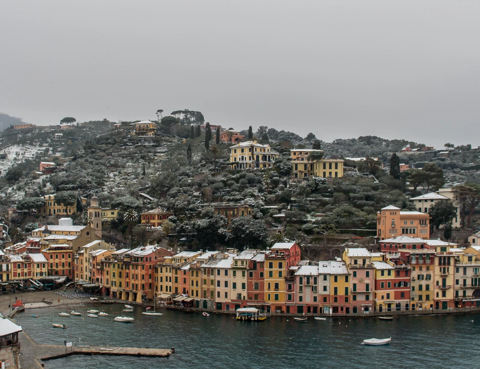 Portofino, Francesco Merlo su Repubblica lancia il "corteo dei pezzenti"