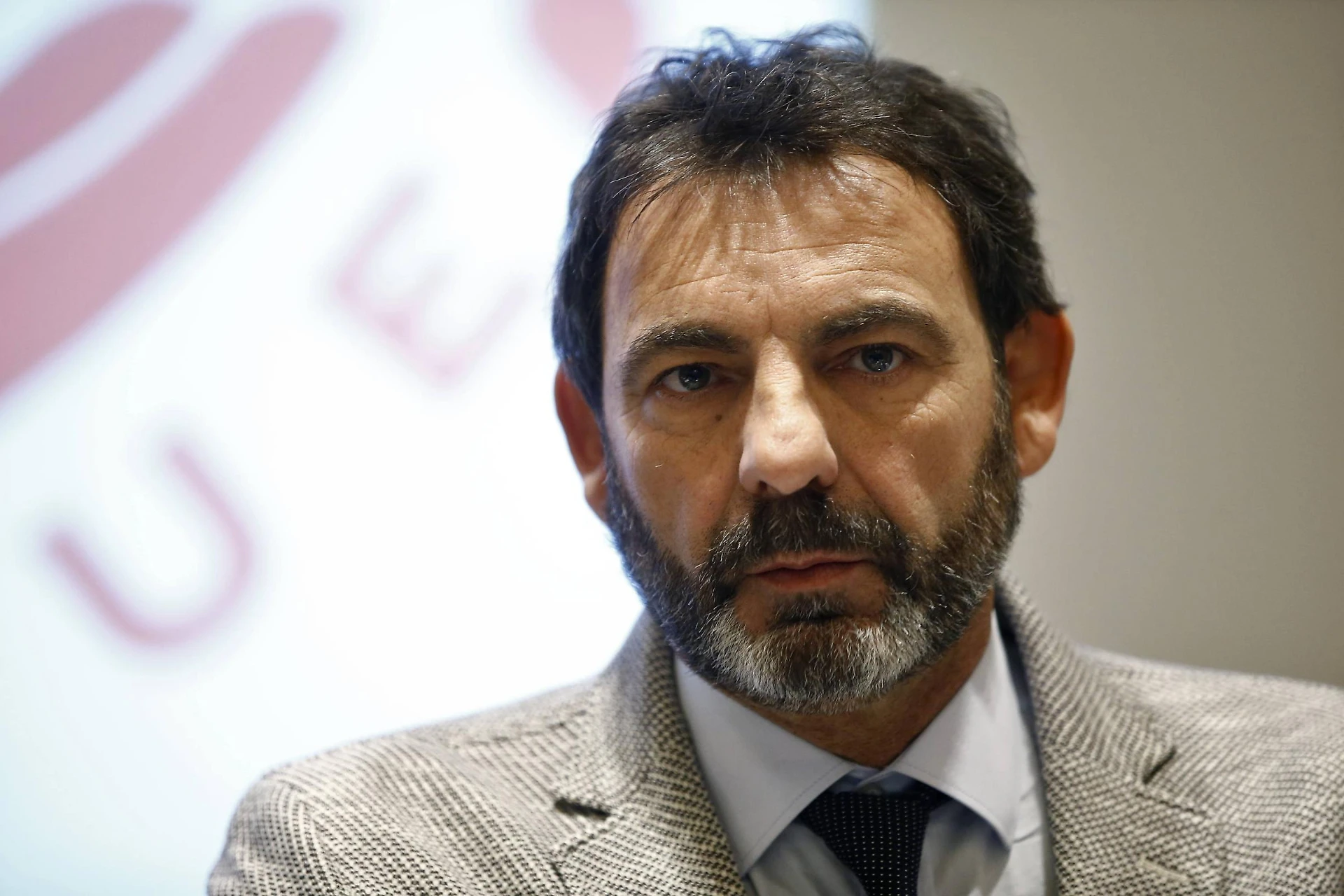 Open Arms, Oscar Camps il fondatore della ong vanta un patrimonio immobiliare da capogiro